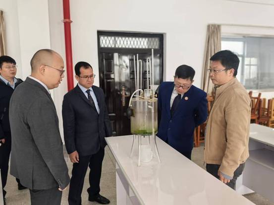 d61d3336507ffeea306e6e3d2a10bb2